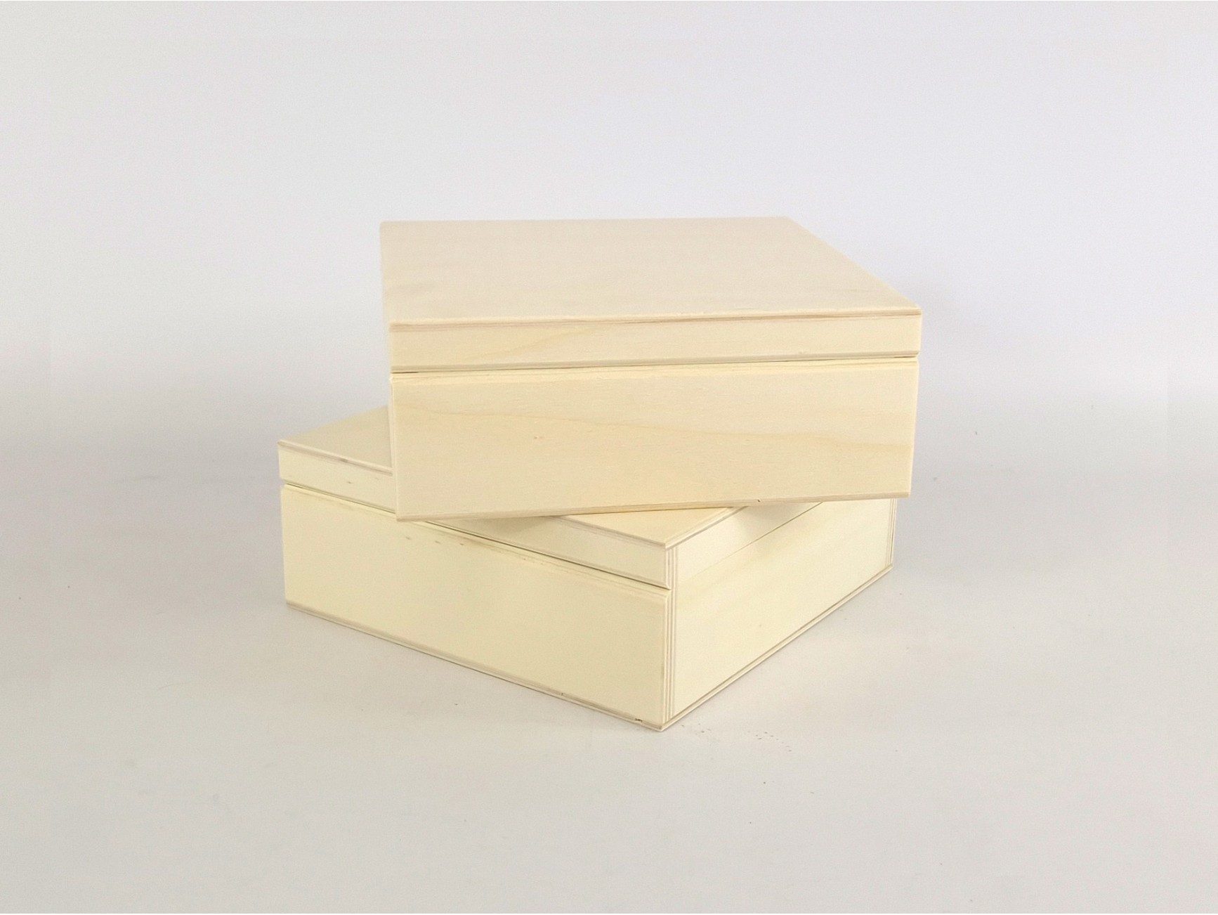 Caja de madera grabada personalizada, varios modelos a elegir.