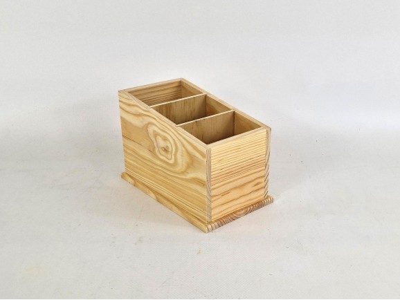 Porta objetos de madera con 3 huecos Ref.AT02102