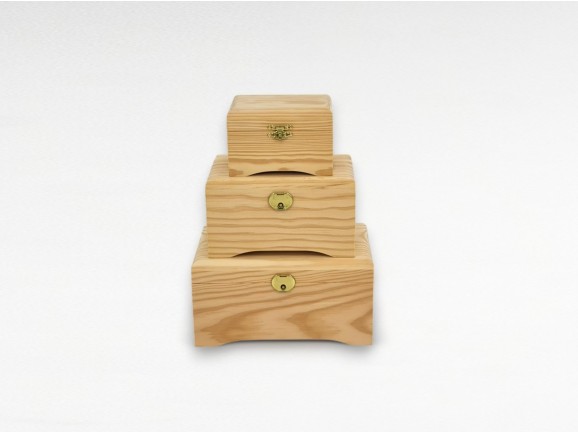 Small wooden trunk box with feet 3 sizes Ref.P107P