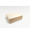 Caja de madera pino 26,5x20,5x9 cm. c/bisagra y broche Ref.P00CL2