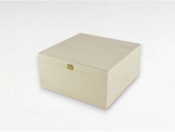 Large wooden box 42x42x21 cm. with hinge and clasp Ref.PC8FD