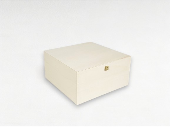 Large wooden box 42x42x21 cm. with hinge and clasp Ref.PC8FD