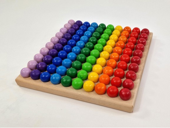 Wooden board 23x23x1.8 cm. for 100 balls Ø20 mm.Ref.MO197