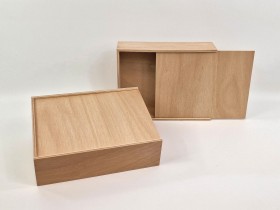 Caja de madera 35x28x10 cm. c/tapa corredera Ref.P1454C8J3