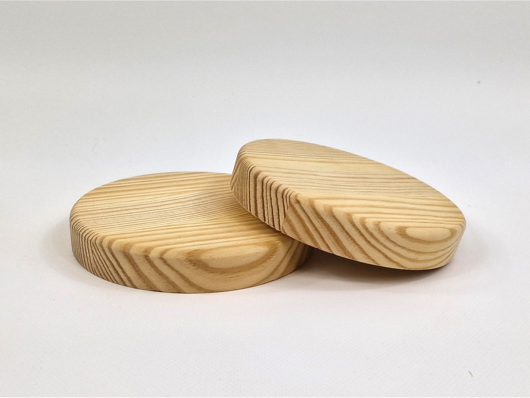 peana madera redonda nogal 12cm baseN/A — Centroartesano