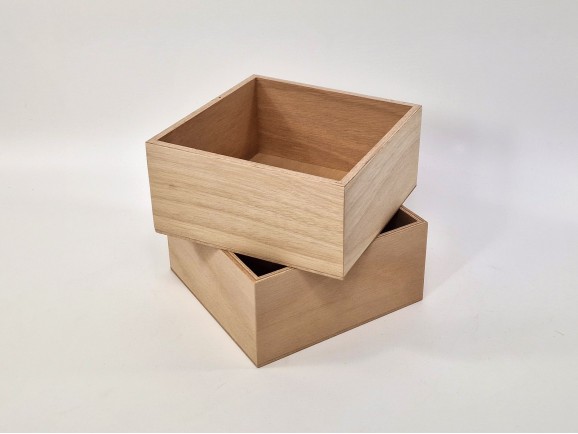 Caja de madera 20x20x10 cm. s/tapa Ref.PC20ST