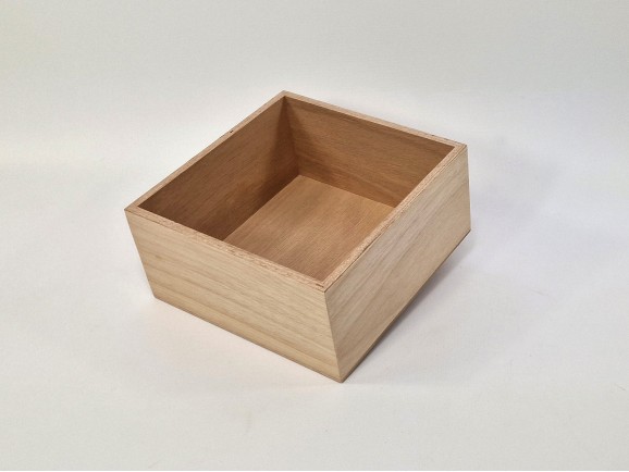 Wooden box 20x20x10 cm. without cover Ref.PC20ST