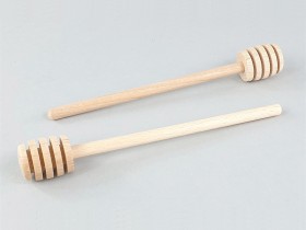 Wooden honey spoon 18 cm. Ref.CCCU05