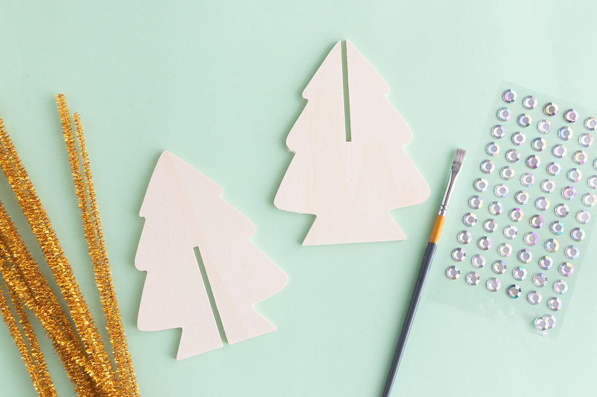 DIY árboles de Navidad con acuarelas