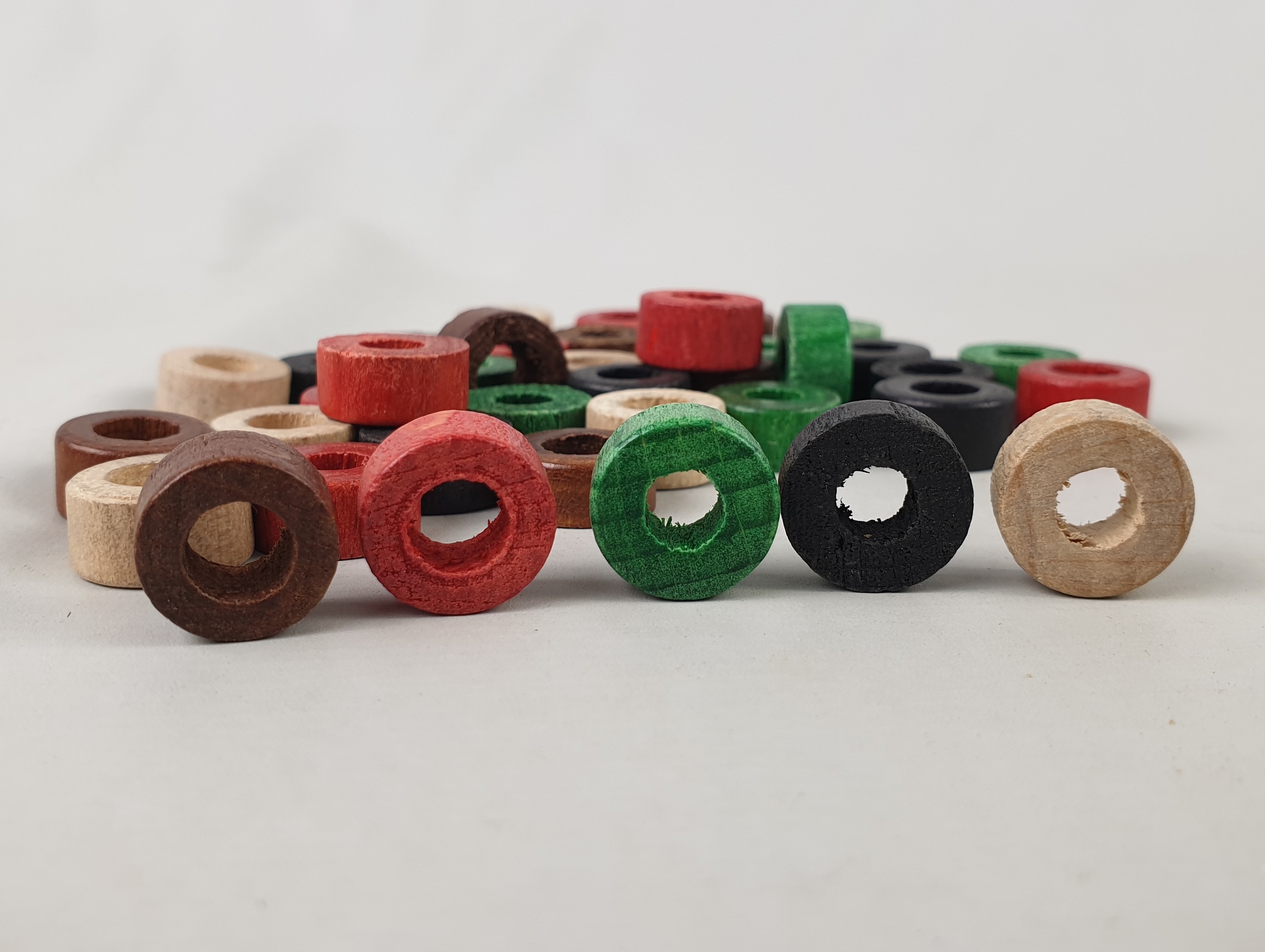 Wooden rings Ø1,5 cm. colors Ref.14