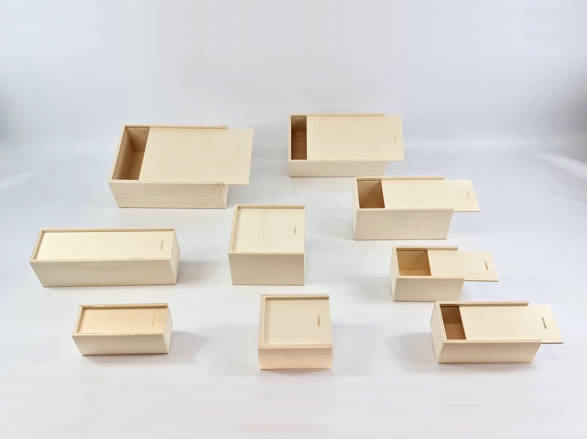 Wooden box with sliding lid various sizes Ref.TC