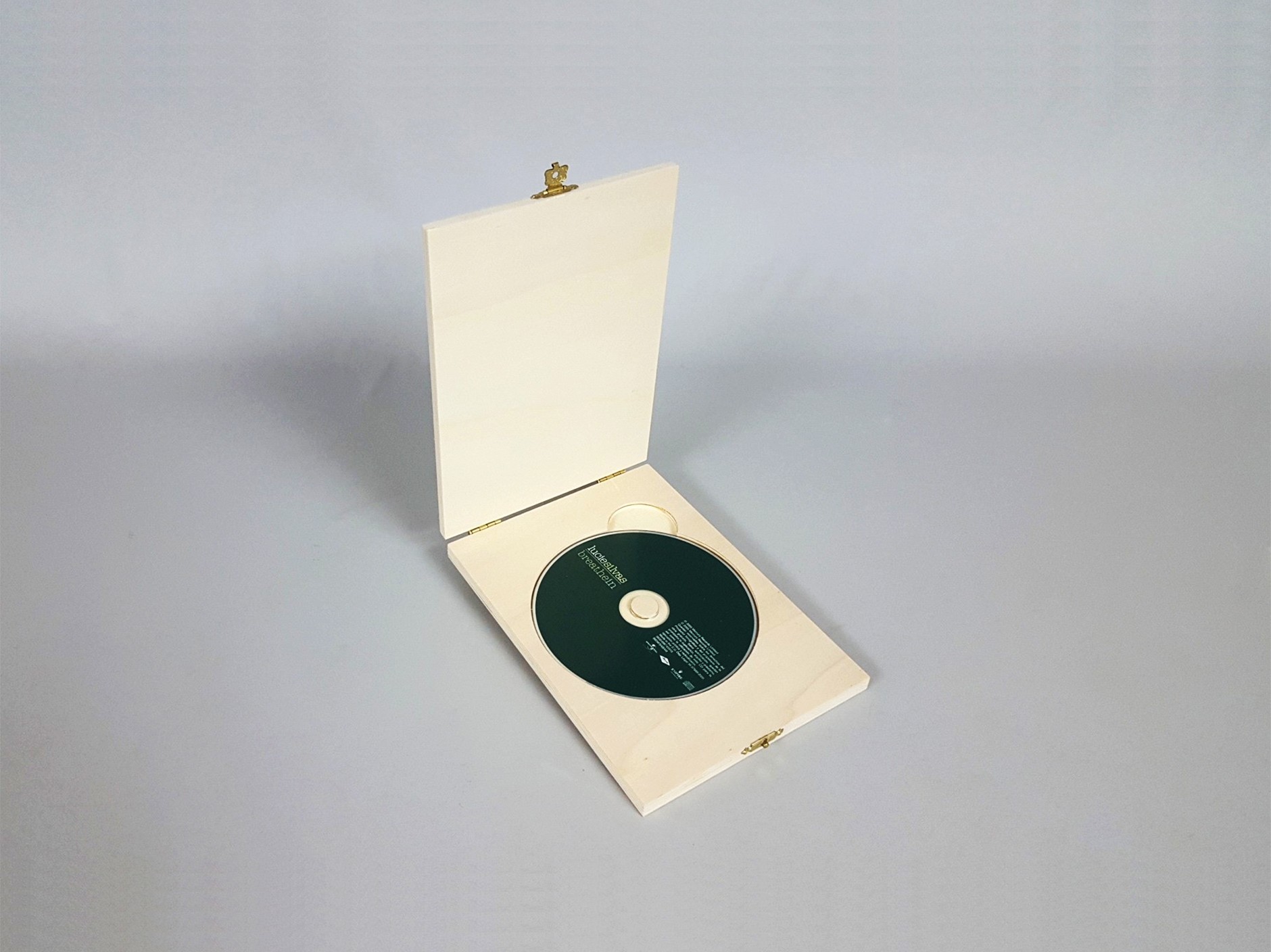 Caja de madera para 1 CD/DVD Ref.P1820A