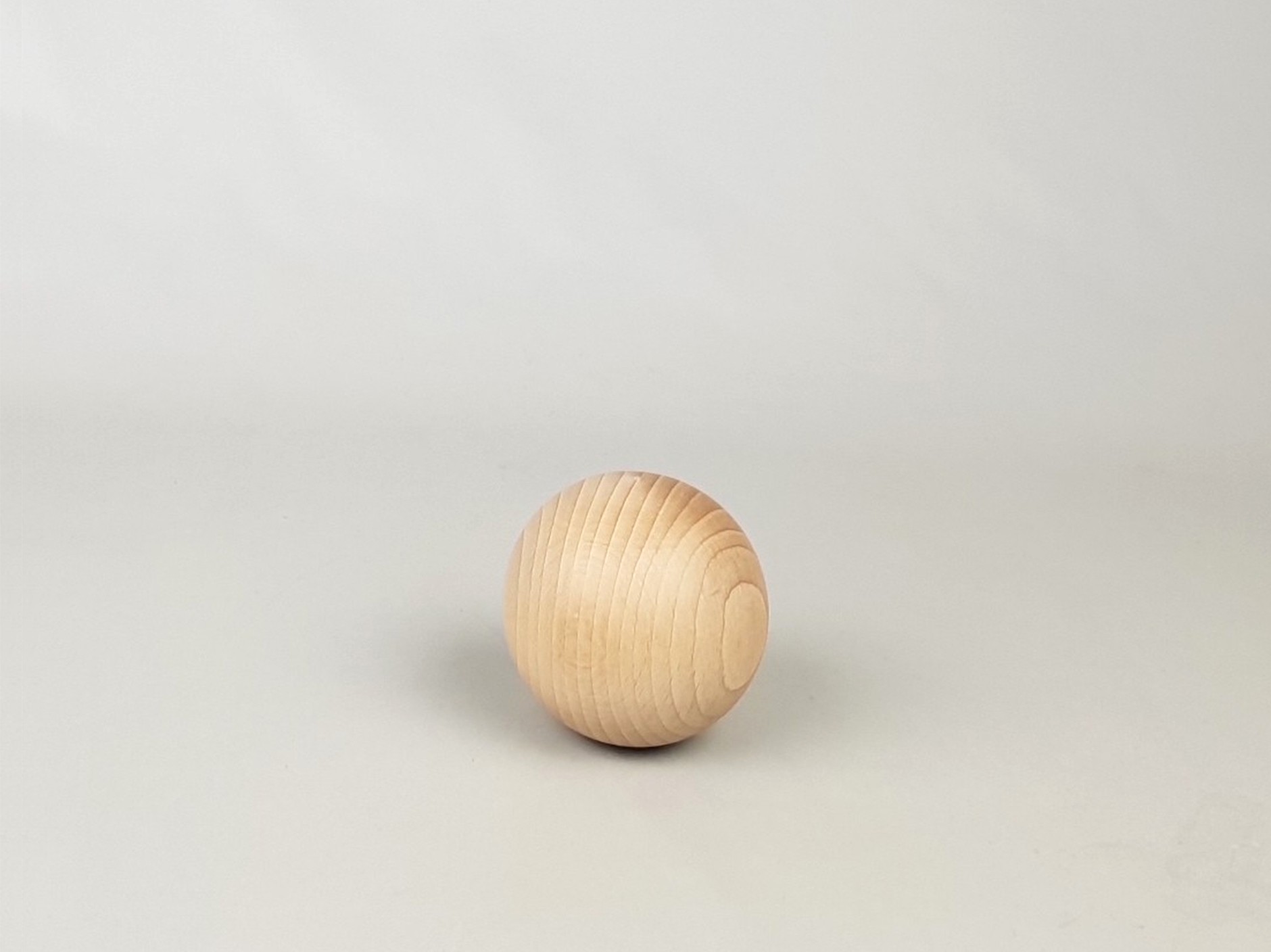 Wooden balls Ø60 mm. Ref.100-60